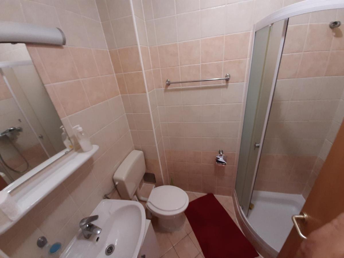 Apartments Puky Dreams Novalja Εξωτερικό φωτογραφία