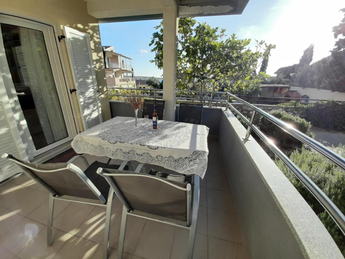 Apartments Puky Dreams Novalja Εξωτερικό φωτογραφία