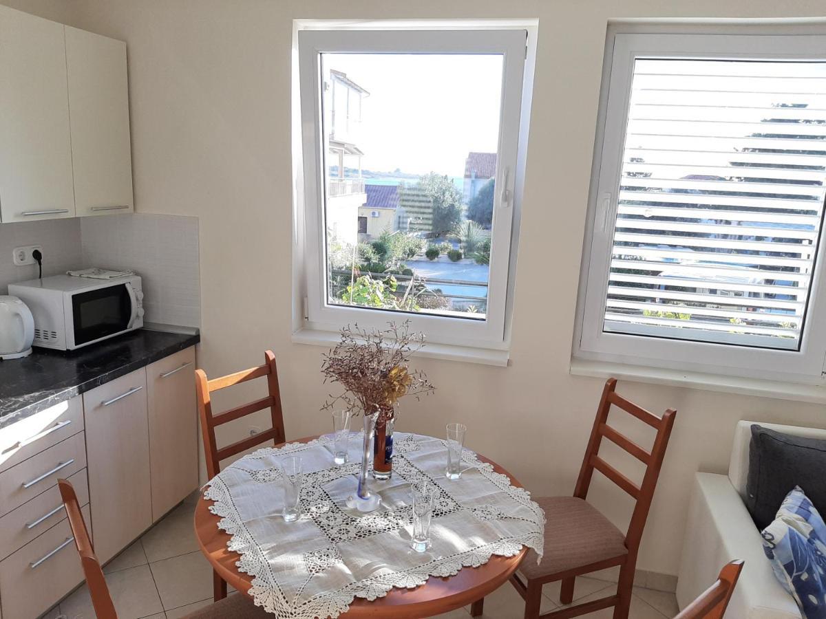 Apartments Puky Dreams Novalja Εξωτερικό φωτογραφία