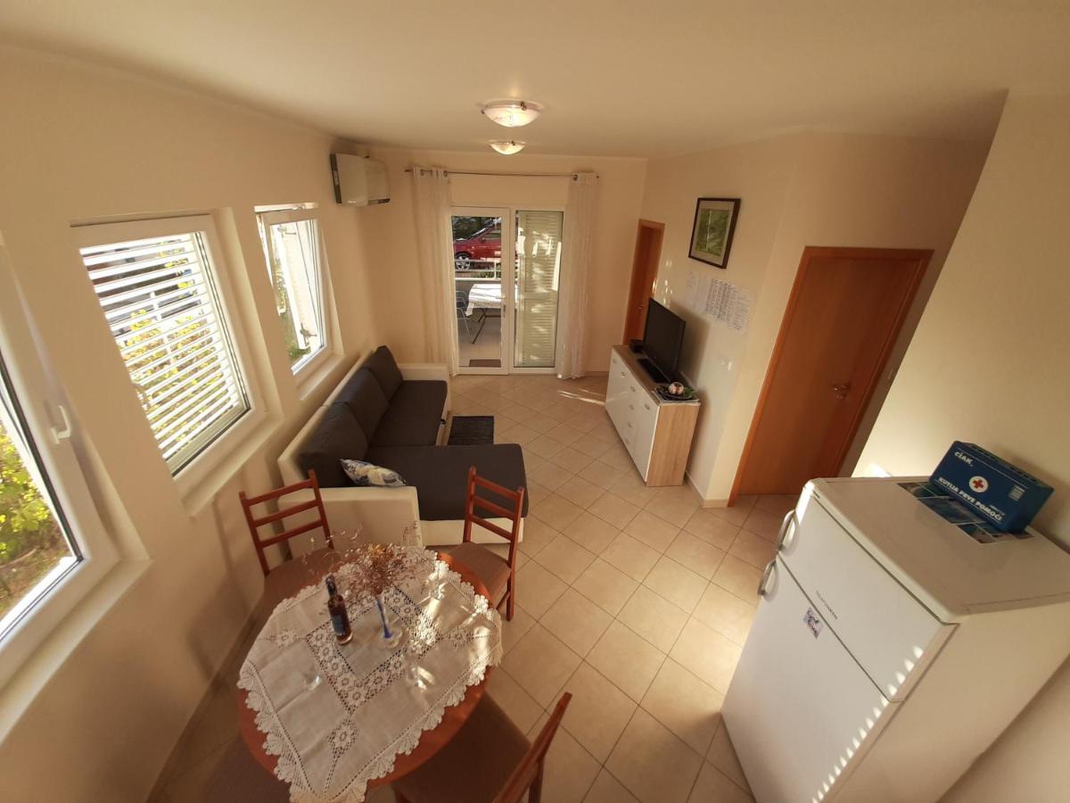 Apartments Puky Dreams Novalja Εξωτερικό φωτογραφία